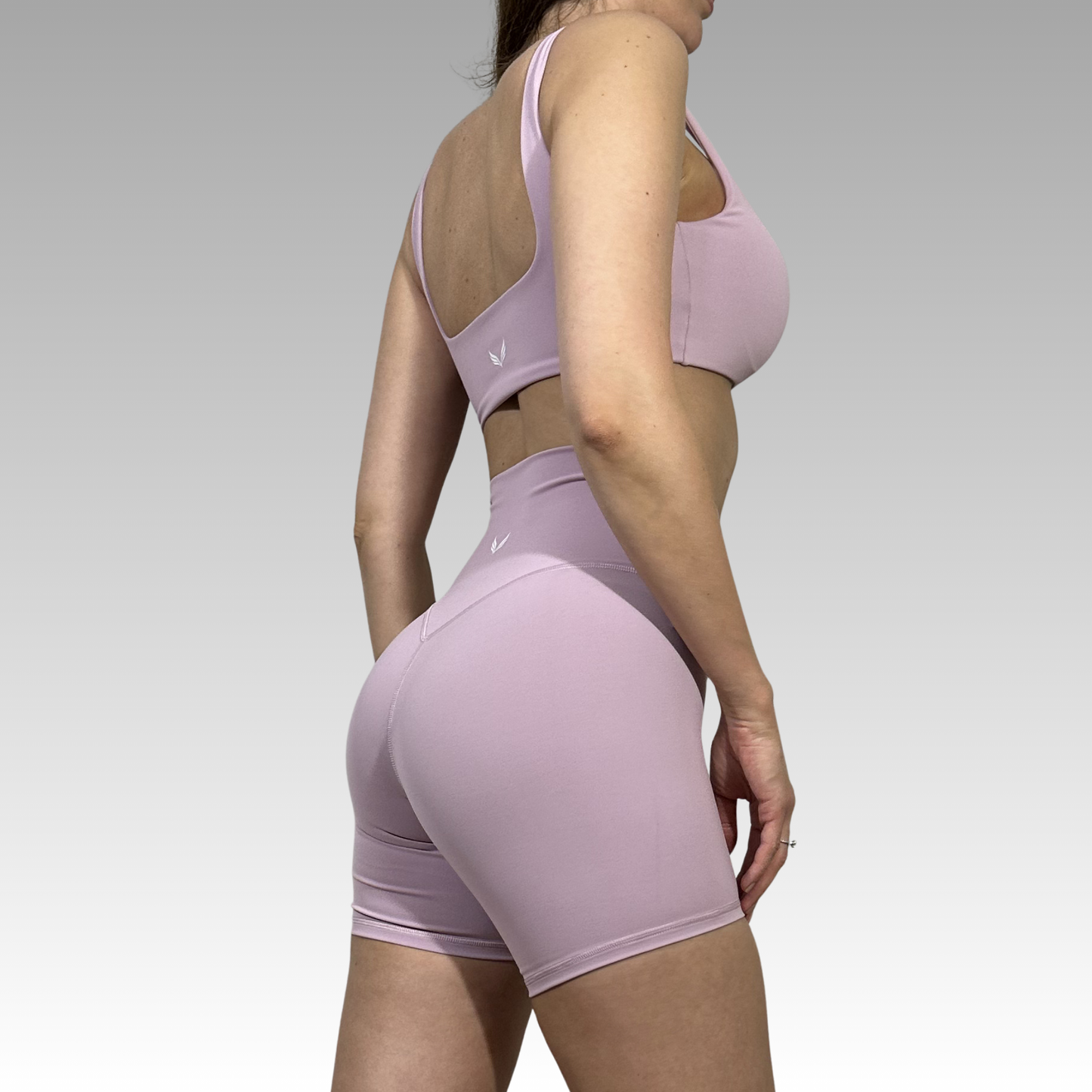 Szorty - Hourglass z wysokim V-kształtnym stanem