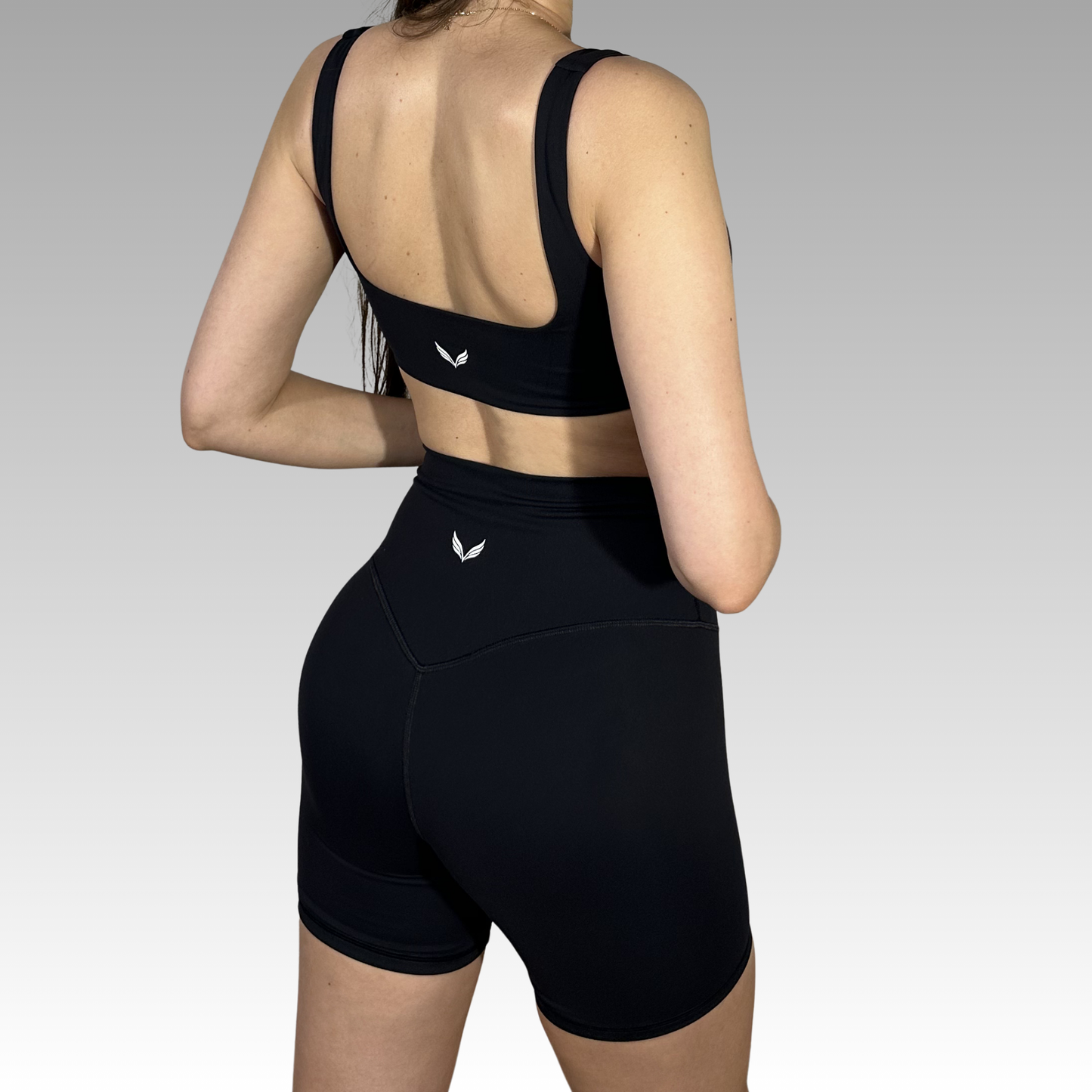 Szorty - Hourglass z wysokim V-kształtnym stanem